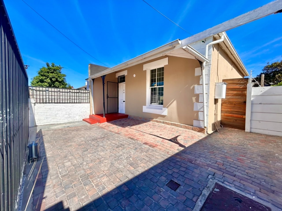 2 Bedroom Property for Sale in Plumstead Western Cape